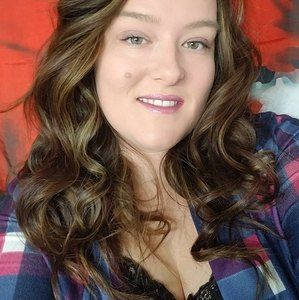 Meet your Posher, Cecilia